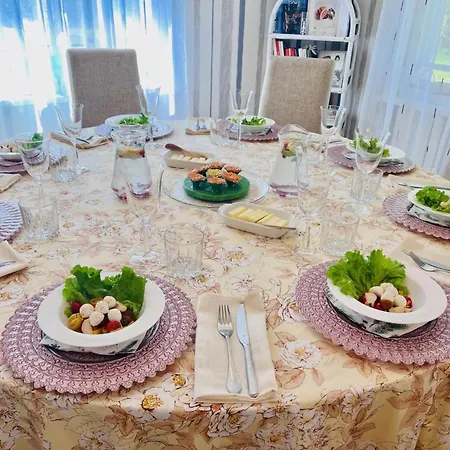 Villa-cottage With Sauna דירה